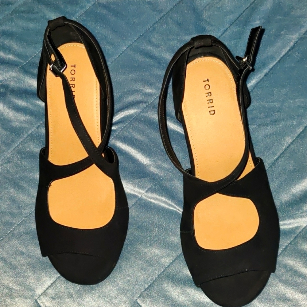 Torrid Black Cross Strap Platform Wedge